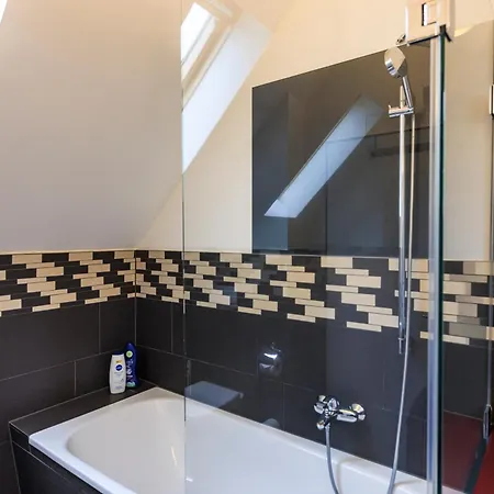 Fw Wegwarte - Sauna, Kamin, Balkon Zingst